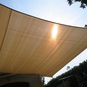 Schattensegel – zuverlässiger UV-Schutz für Garten und Terrasse